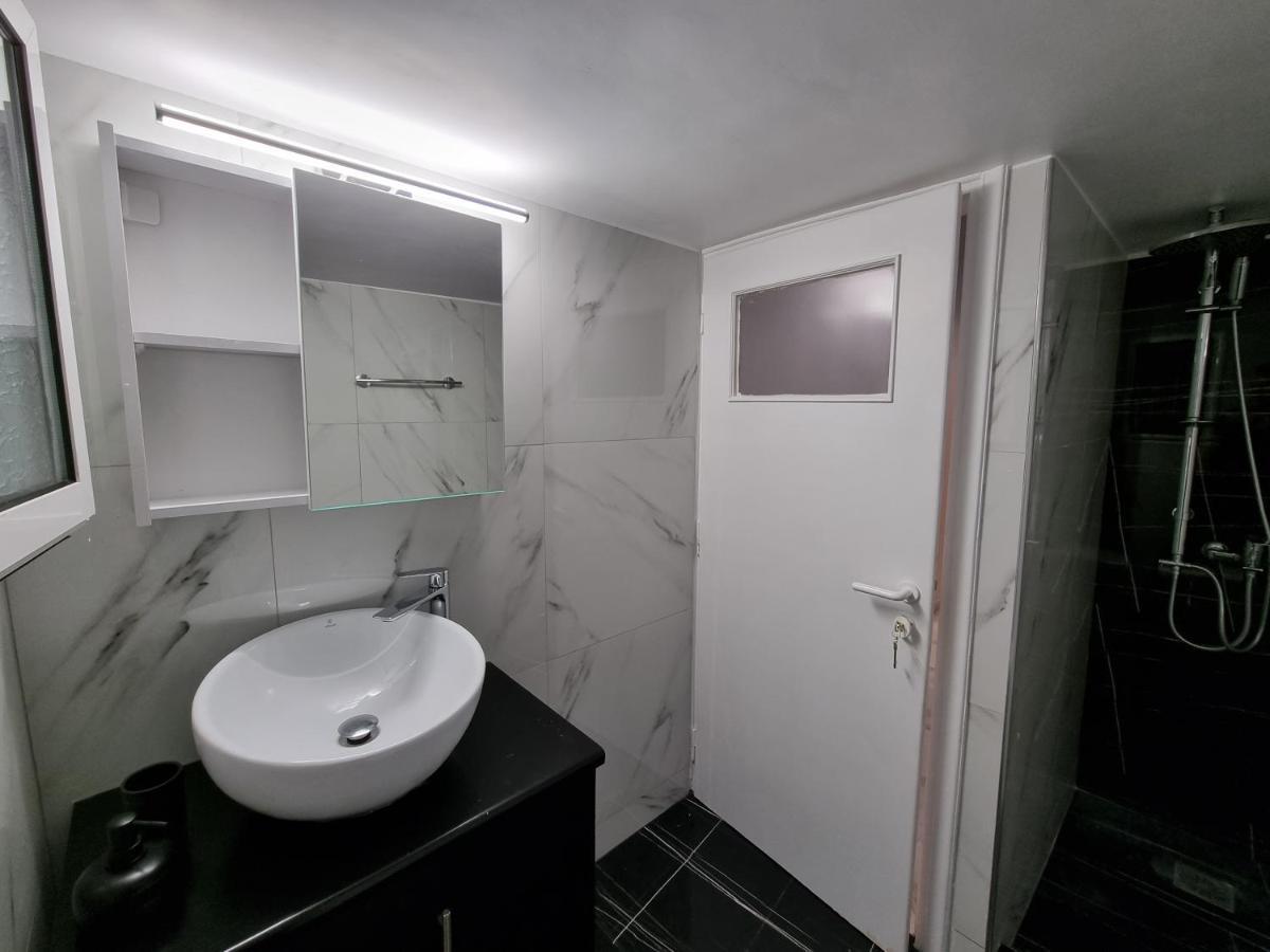 Arman Group Arya Appartement Athene Buitenkant foto